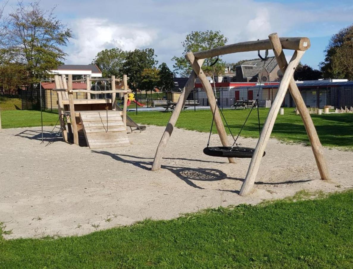 4-Persoons Vakantiehuisje Simmerwille Tzummarum Exteriér fotografie